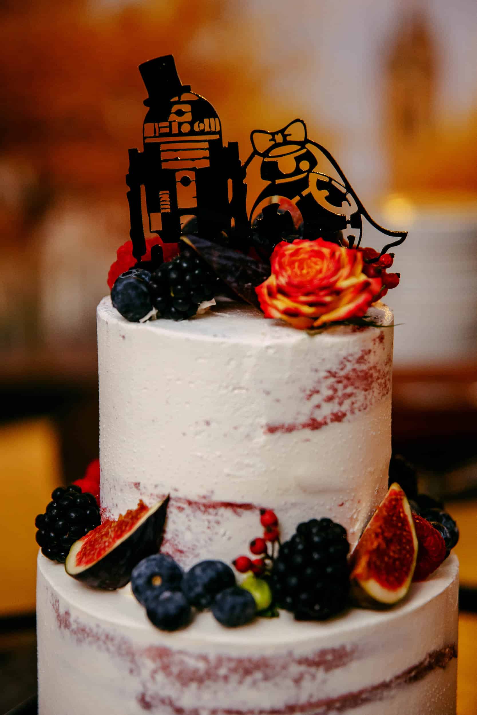 Description: Wedding themed Star Wars cake topper.